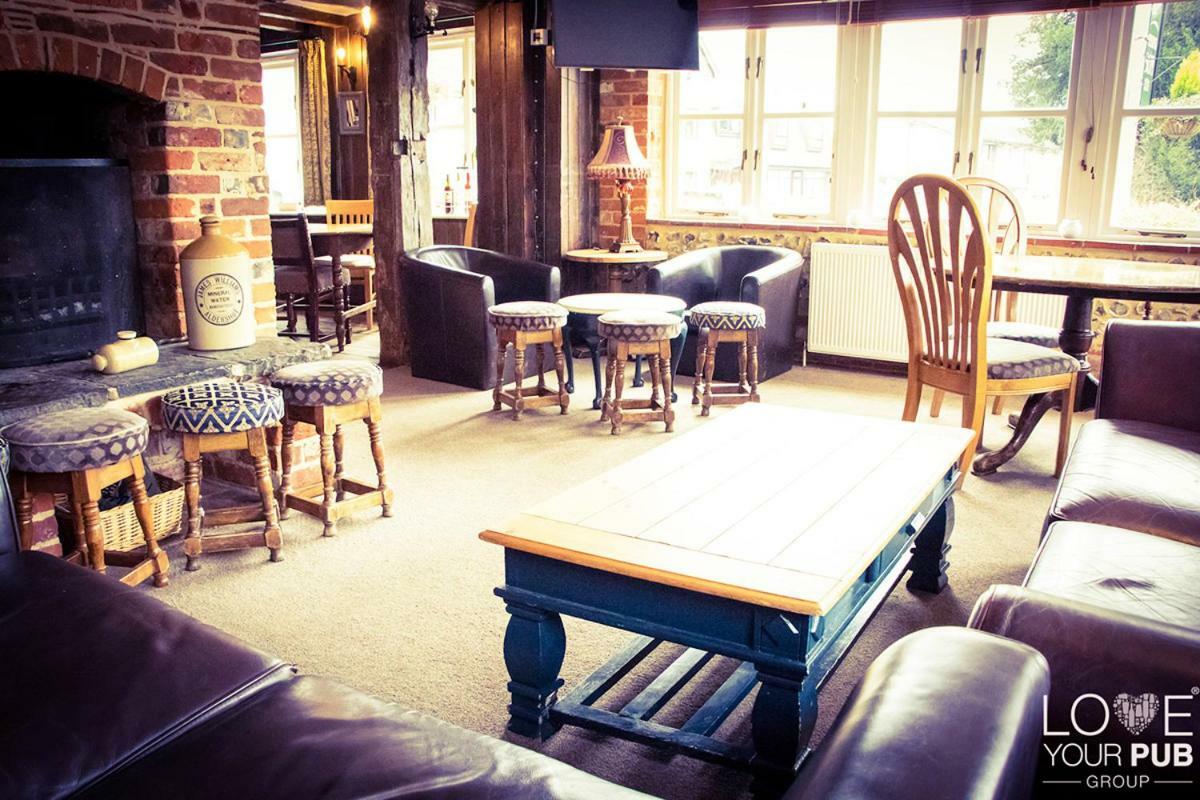 The Rising Sun Inn Waterlooville Buitenkant foto